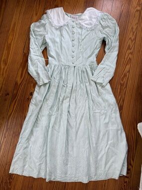 Vintage Petite Lanz linen dress in pastel teal, size 6